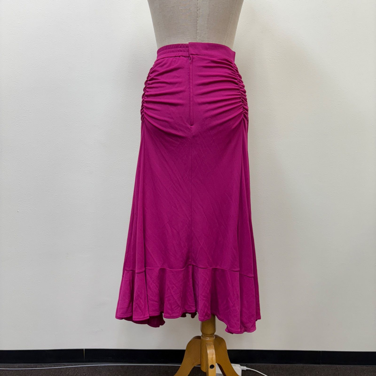 チャコット　社交ダンス ラテンスカートフリル付き チャコット 社交ダンス ラテンスカートフリル付き Chacott 社交ダンス