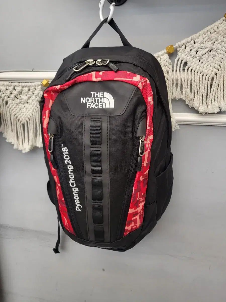 【雷市場（ポンジャン）商品韓国直送】THE NORTH FACE(ザ・ノース・フェイス) ピョンチャンエディション リュック リュックサック