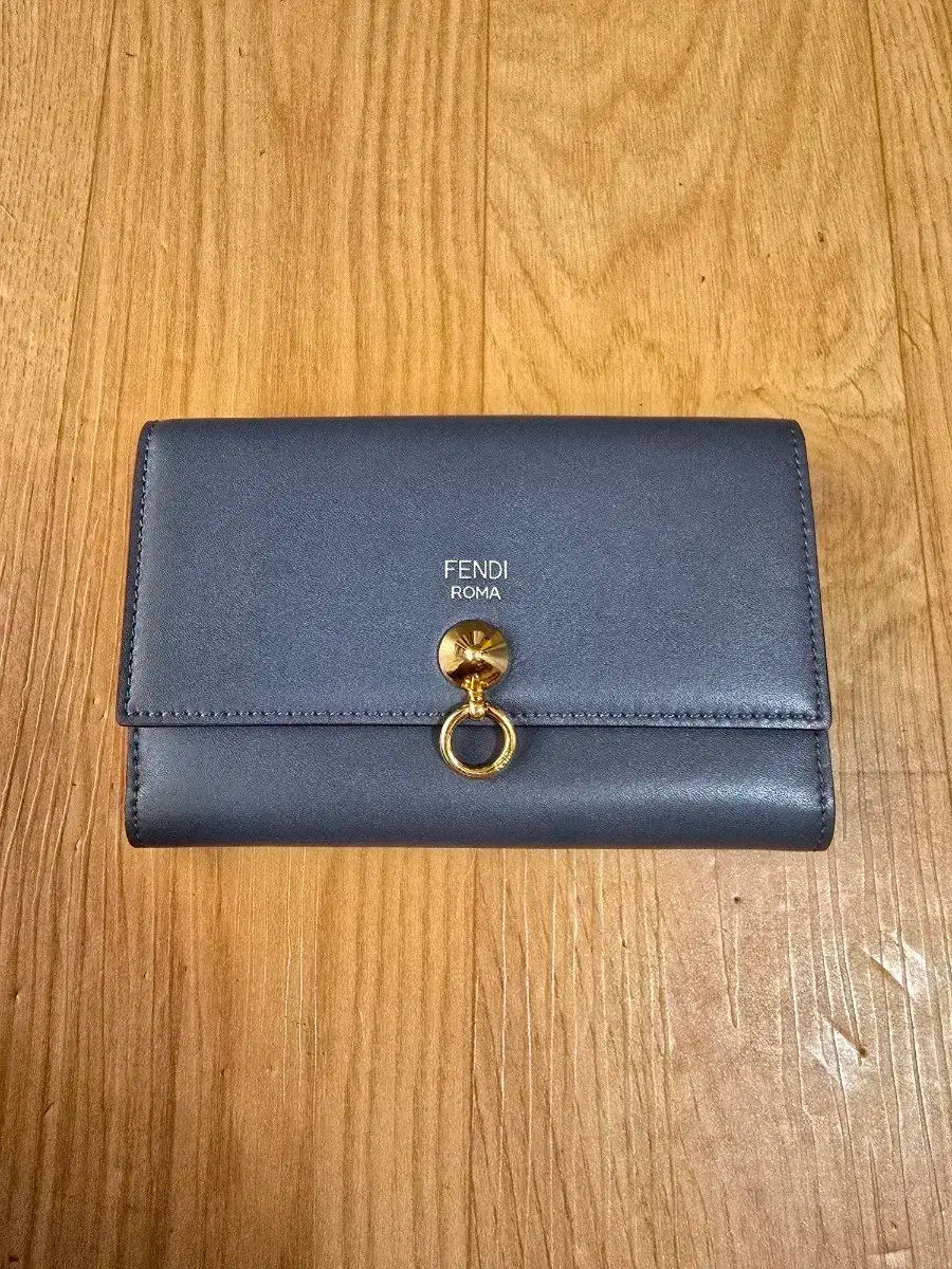 FENDI フェンディ バイザウェイ 中財布