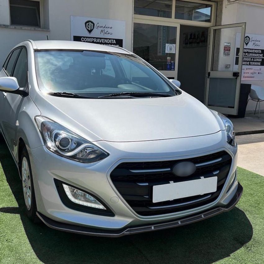 ヒュンダイ I30 MK2 MK2.5 2012-2017 フロントリップ スポイラー フロントバンパー用 ABS製 ピアノブラック カーボン調 エアロパーツ