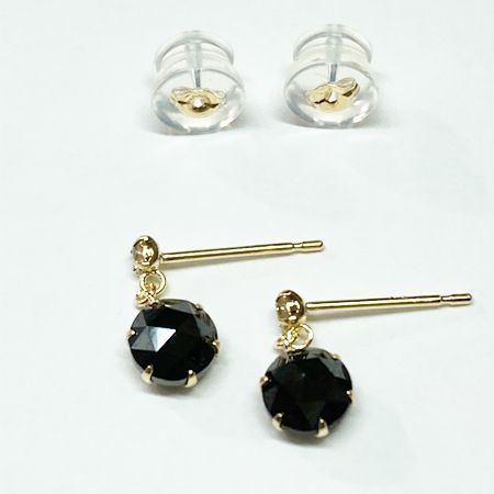 K18ブラックダイヤモンド1ctピアス(ブラタイプ) ダイヤモンド0.07ct 