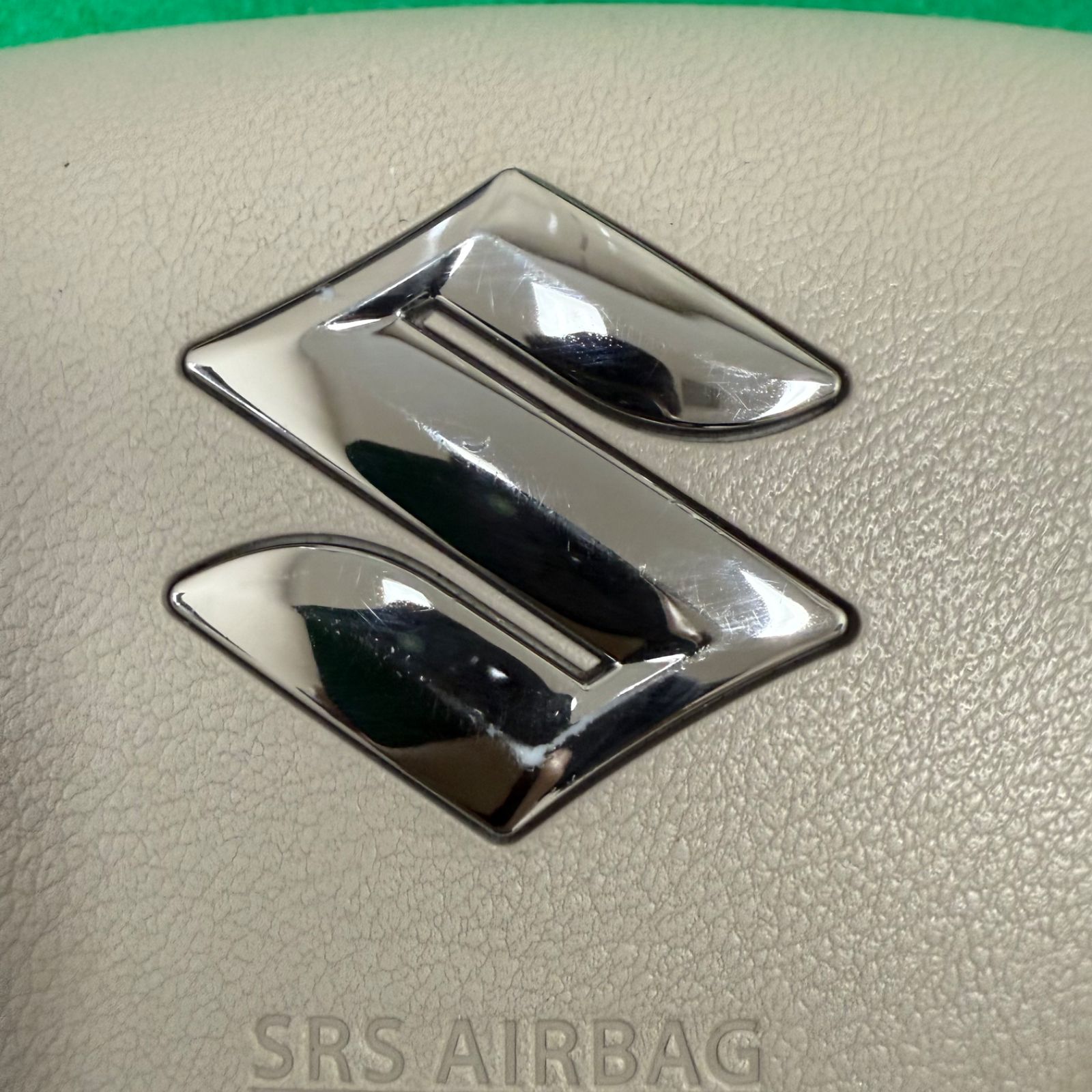 限定値下げ‼スズキ SUZUKI スペーシア MK53S 純正 ホーンパッド エア