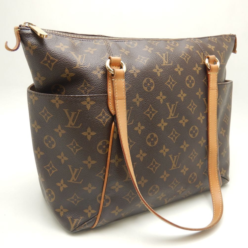 LOUIS VUITTON ルイヴィトン モノグラム トータリーMM M56689 トート