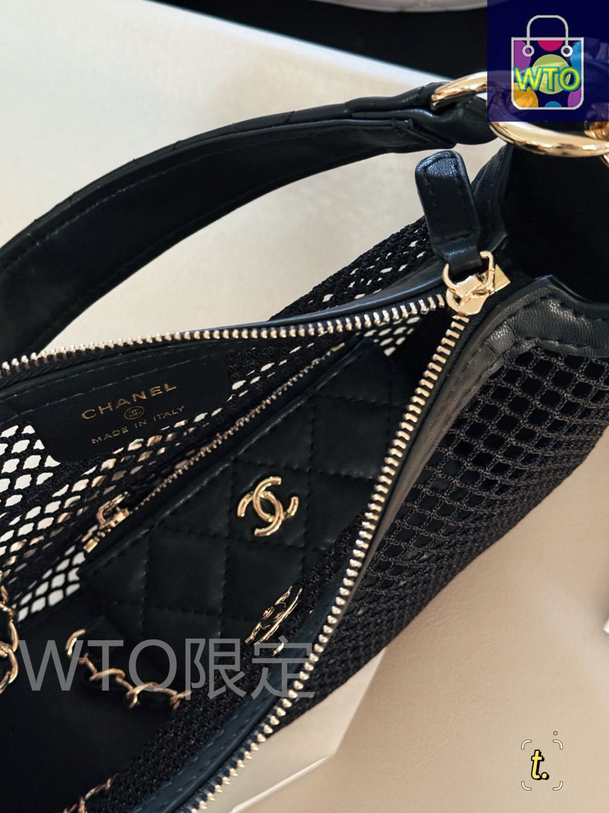 今日特価】Chanel シャネル 25S 漁網バッグ 小カードポーチ付き