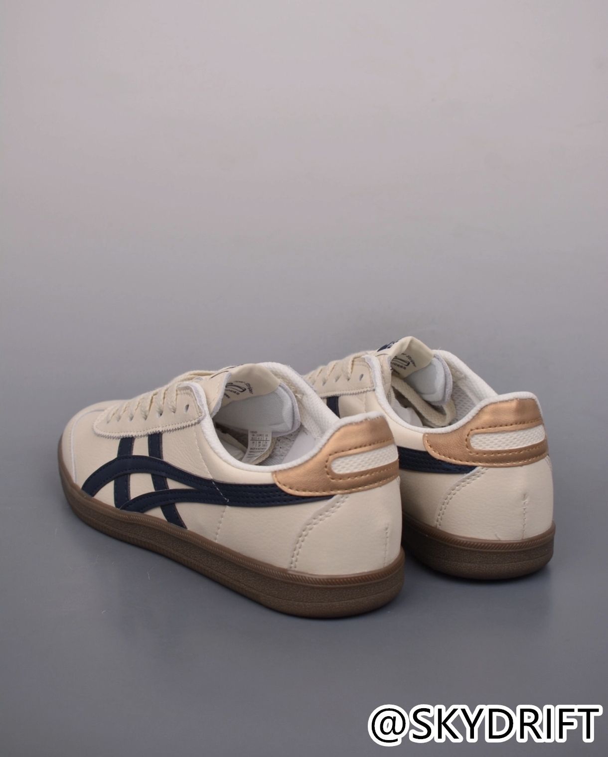 たい Onitsuka Tiger Tokuten オニツカタイガー トクテン バーチ