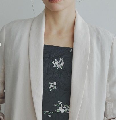 バックサテンジャケット