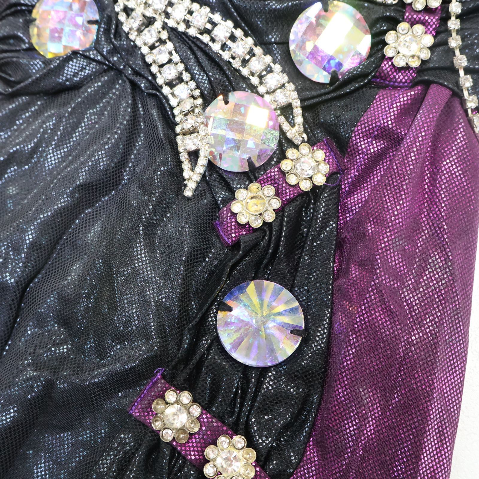 ベリーダンス用 オリエンタル衣装】ブラック×パープル スパンコール