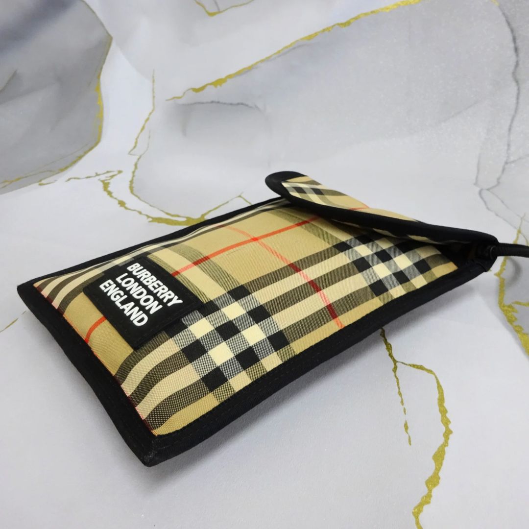 フォロー割■ BURBERRY LONDON ノバチェック スマホショルダー BURBERRY LONDON バーバリー ロンドン ショルダーバック