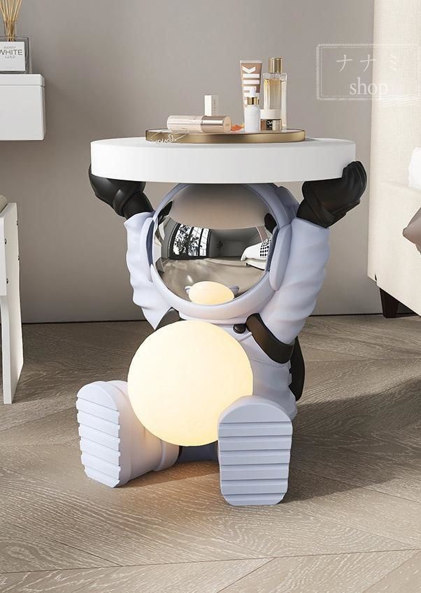 宇宙飛行士の床装飾ホームアクセサリーリビングルームテレビキャビネットソファー隣の宇宙飛行士ベッドサイドテーブルコーヒーテーブル新築祝い