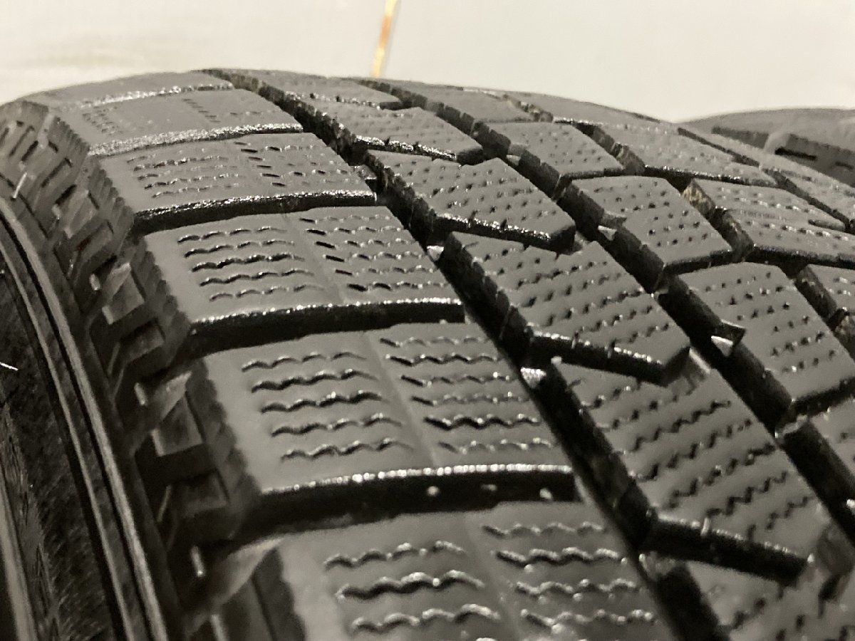 DUNLOP WINTER MAXX WM02 205/60R16 16インチ スタッドレス 4本 22年製 バリ溝 ビアンテ プリウスα SAI  ジューク等　(KTK002)