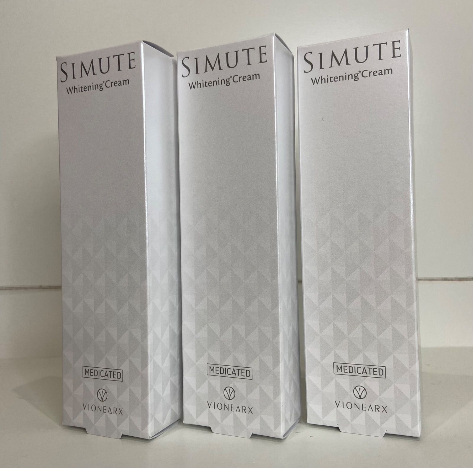 シュミートsimute 薬用ピュアホワイトクリームPRO 30g2本セット