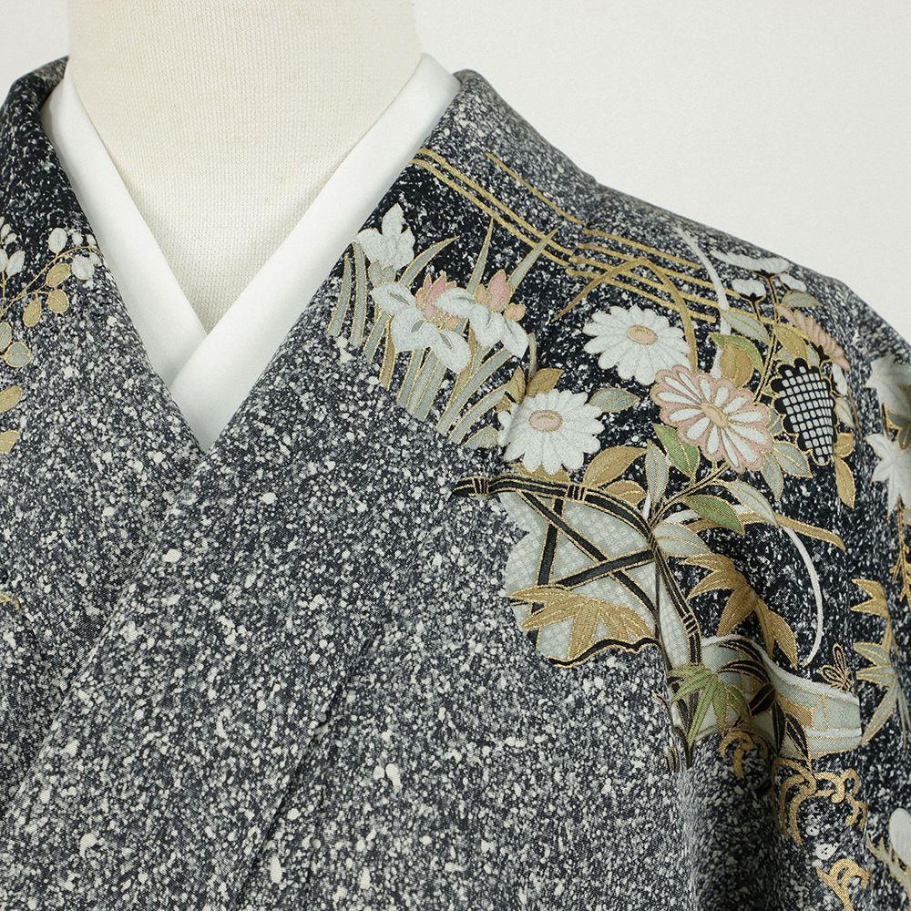 訪問着 正絹 黒地 リサイクル 白 花 梅 菊 桔梗 牡丹 雲 萩 松