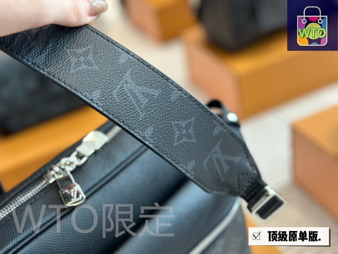 ★ルイヴィトン★アウトドアメッセンジャーバッグ ルイ・ヴィトン(LOUIS VUITTON)ルイ・ヴィトン アウトドア