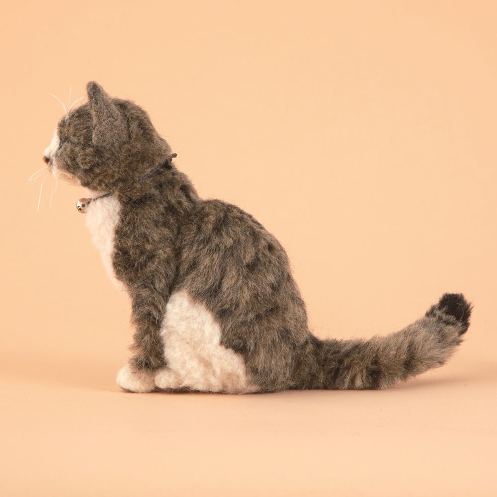 羊毛フェルト 猫 キジトラ／リアル表現 ハンドメイド作品 一点物／ねこ／cat スターターセット付き リアル猫 キジトラ 手作りキット 羊毛フェルト