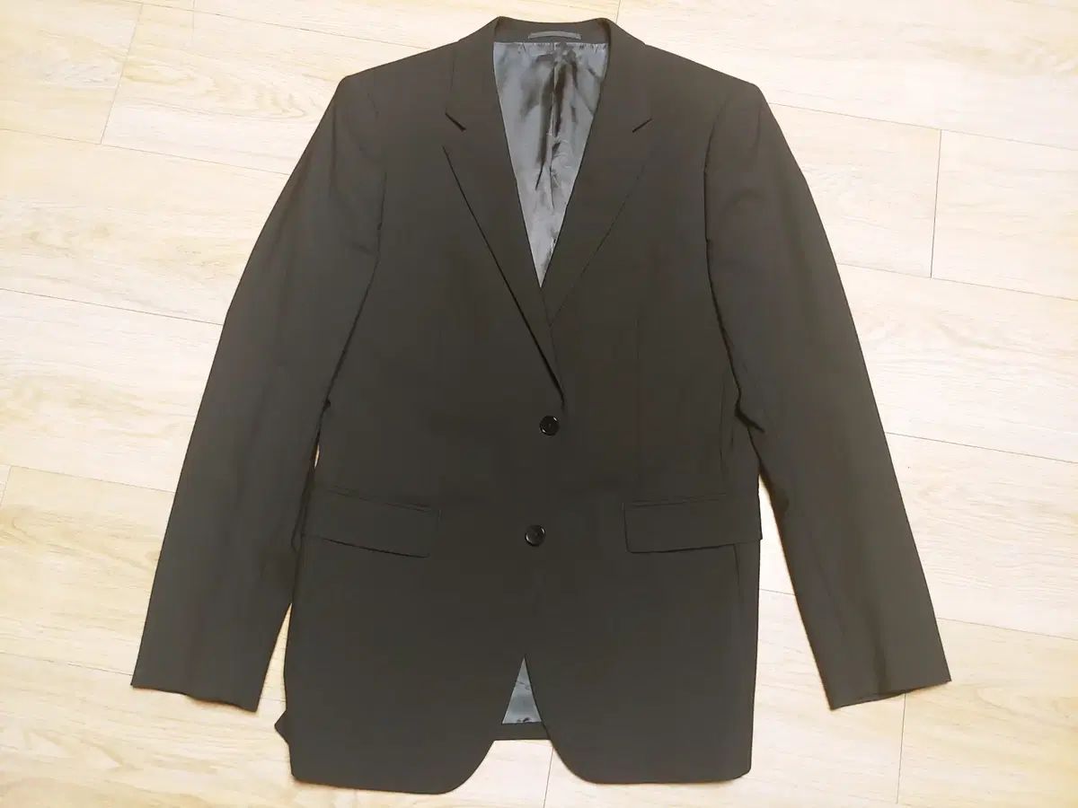 Theory(セオリー) スーツ ジャケット 黒 40R 出品