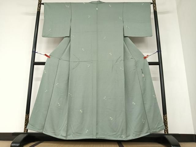 平和屋着物●上質な色無地　作家物　柿本 市郎　草花地紋　肉色　正絹　逸品　AABA1314ph 平和屋着物○上質な色無地 作家物 柿本 市郎 草花地紋 肉色 正絹