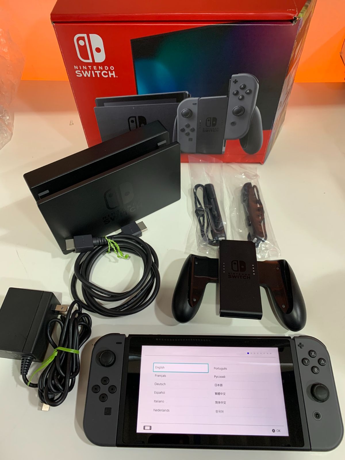 ◻︎リサとガスパール [美品]Nintendo Switch nintendo | My Nintendo Store（マイニンテンドーストア）