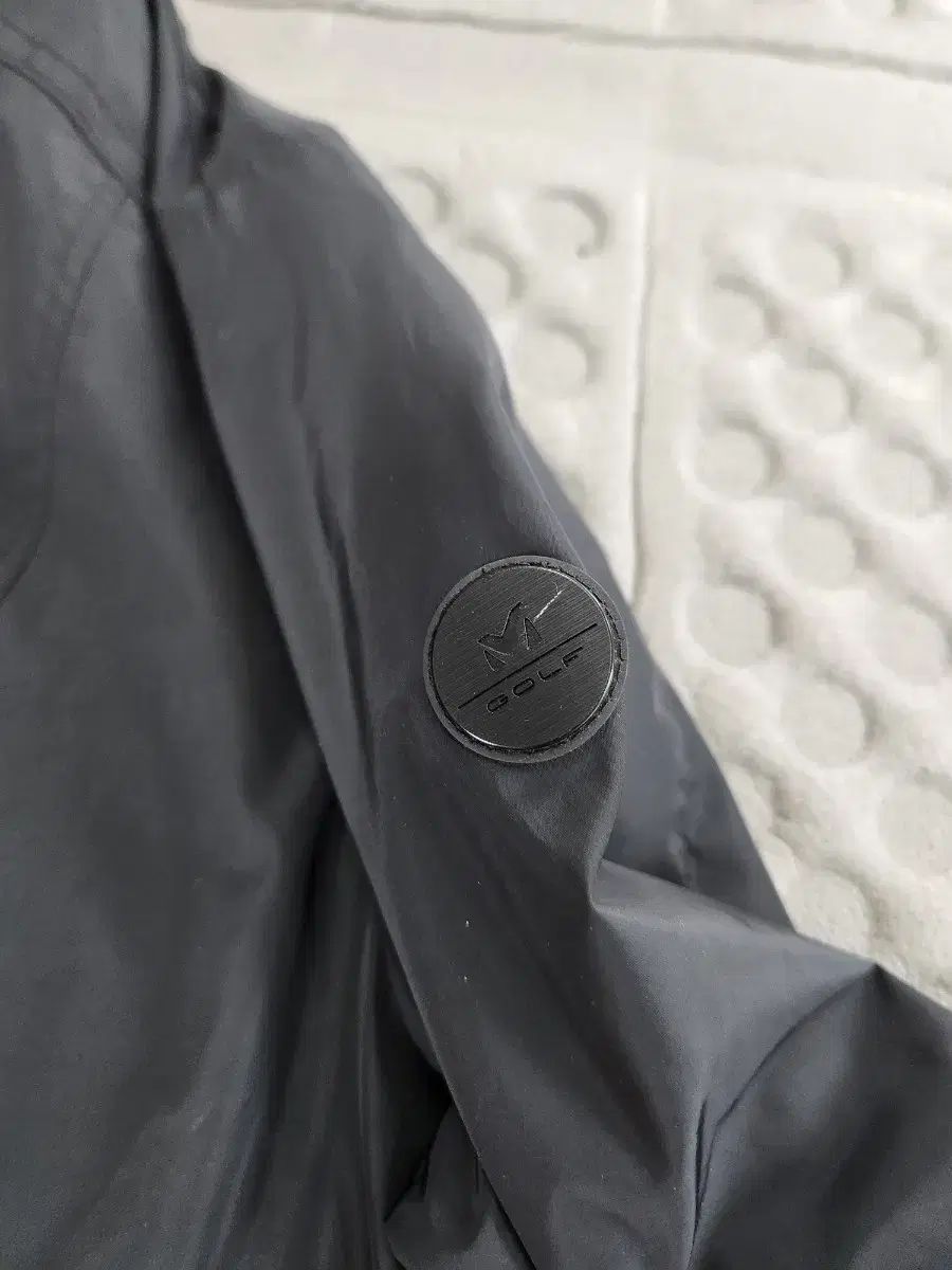 デサントゴルフ リュクスコレクション ニット ウエア サイズ M