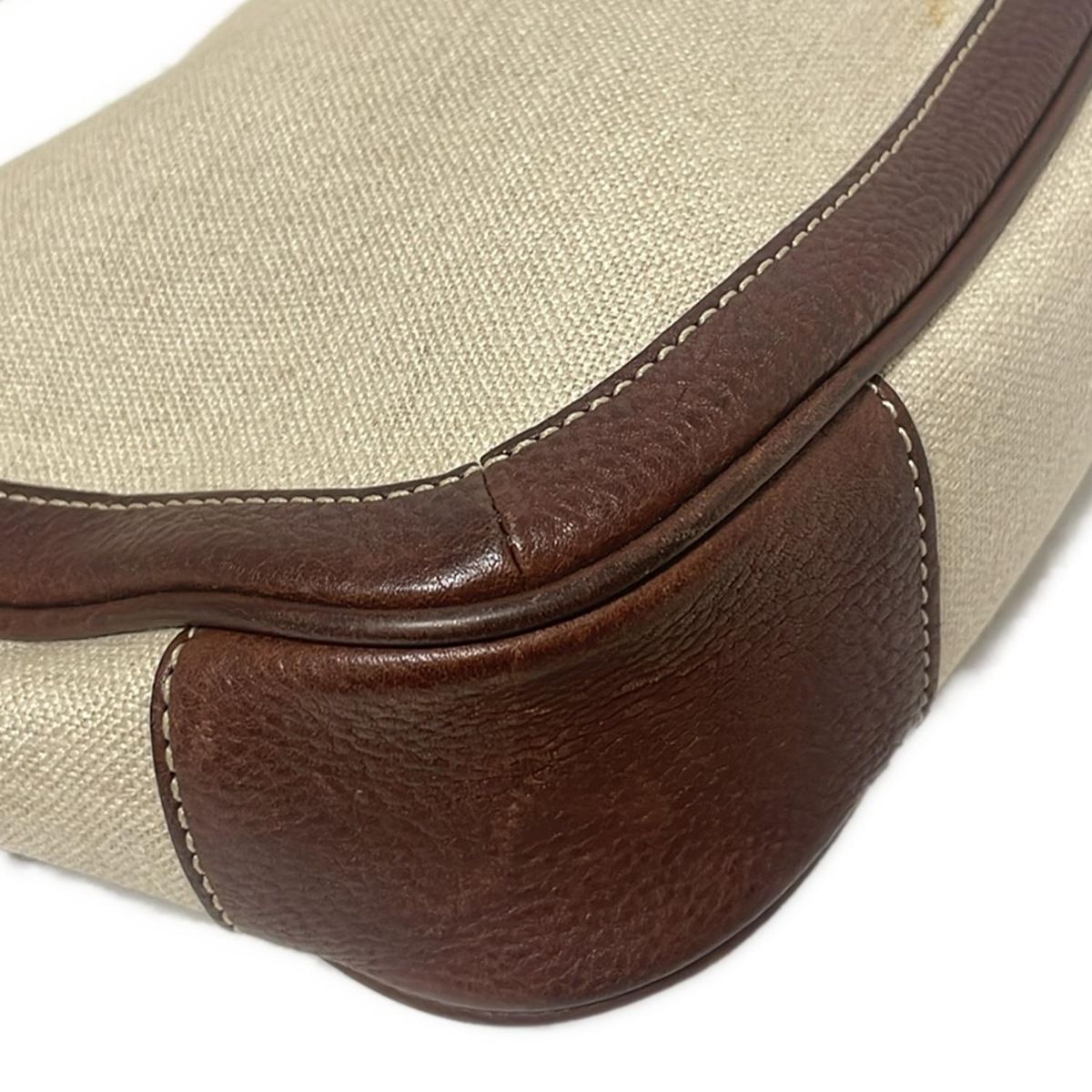 土屋鞄製造所(ツチヤカバンセイゾウショ) ショルダーバッグ - ベージュ  