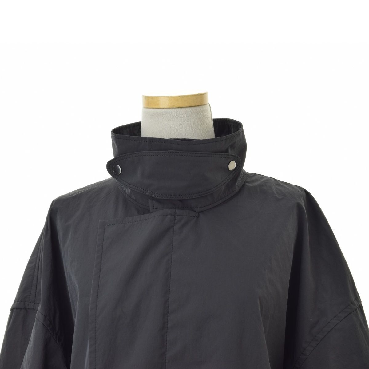 Framework】24SS 24020220723010 撥水ナイロンスタンドコート