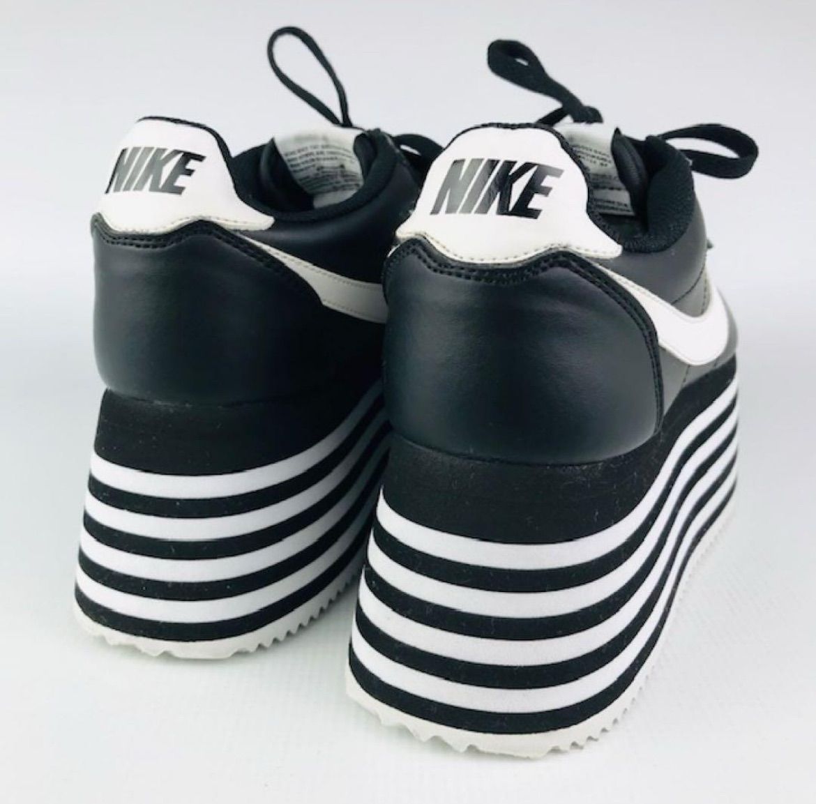 コムデギャルソン厚底NIKE ギャルソン」 × 「ナイキ」が超厚底のコラボ“コルテッツ”を発表