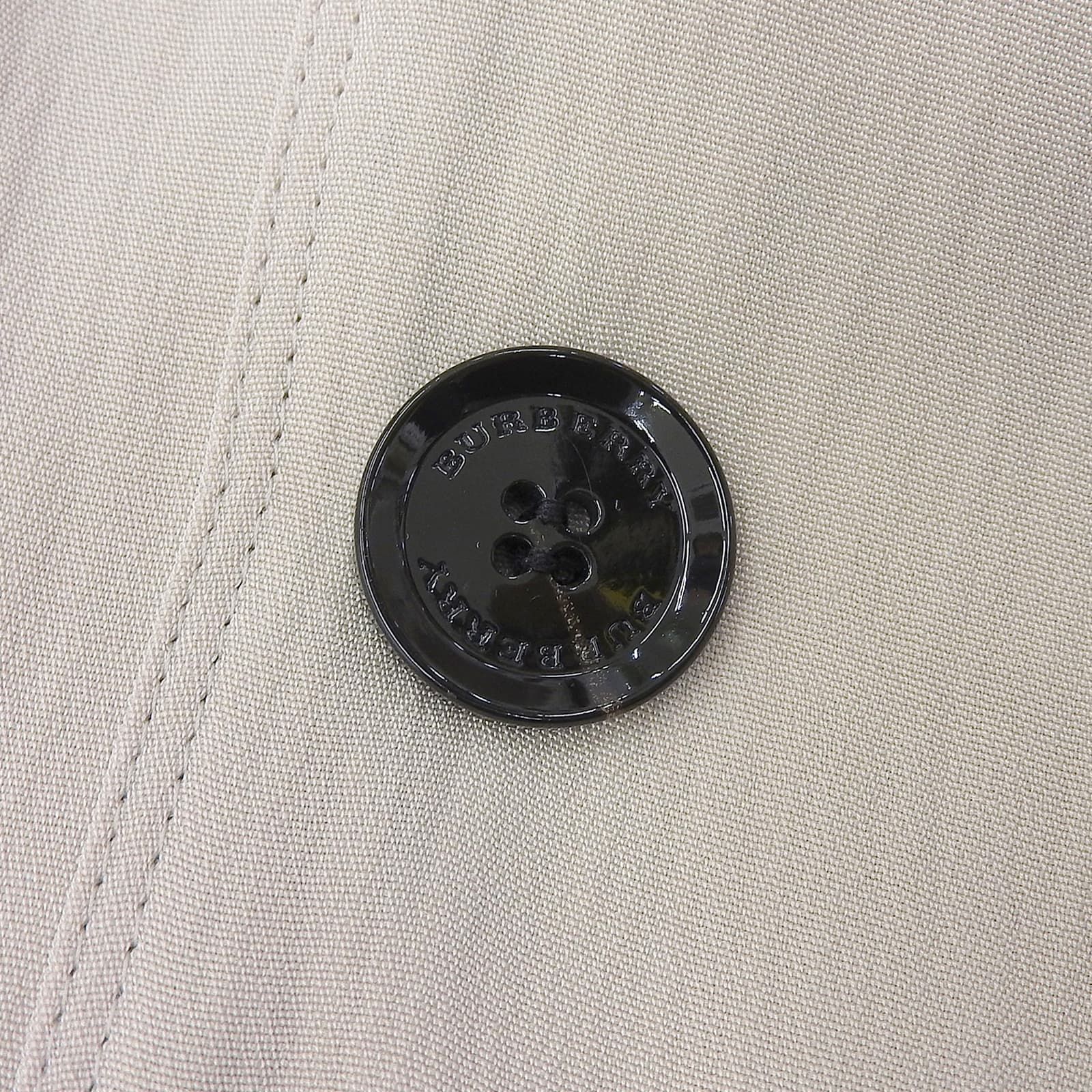 バーバリーロンドン B1A17-731-40