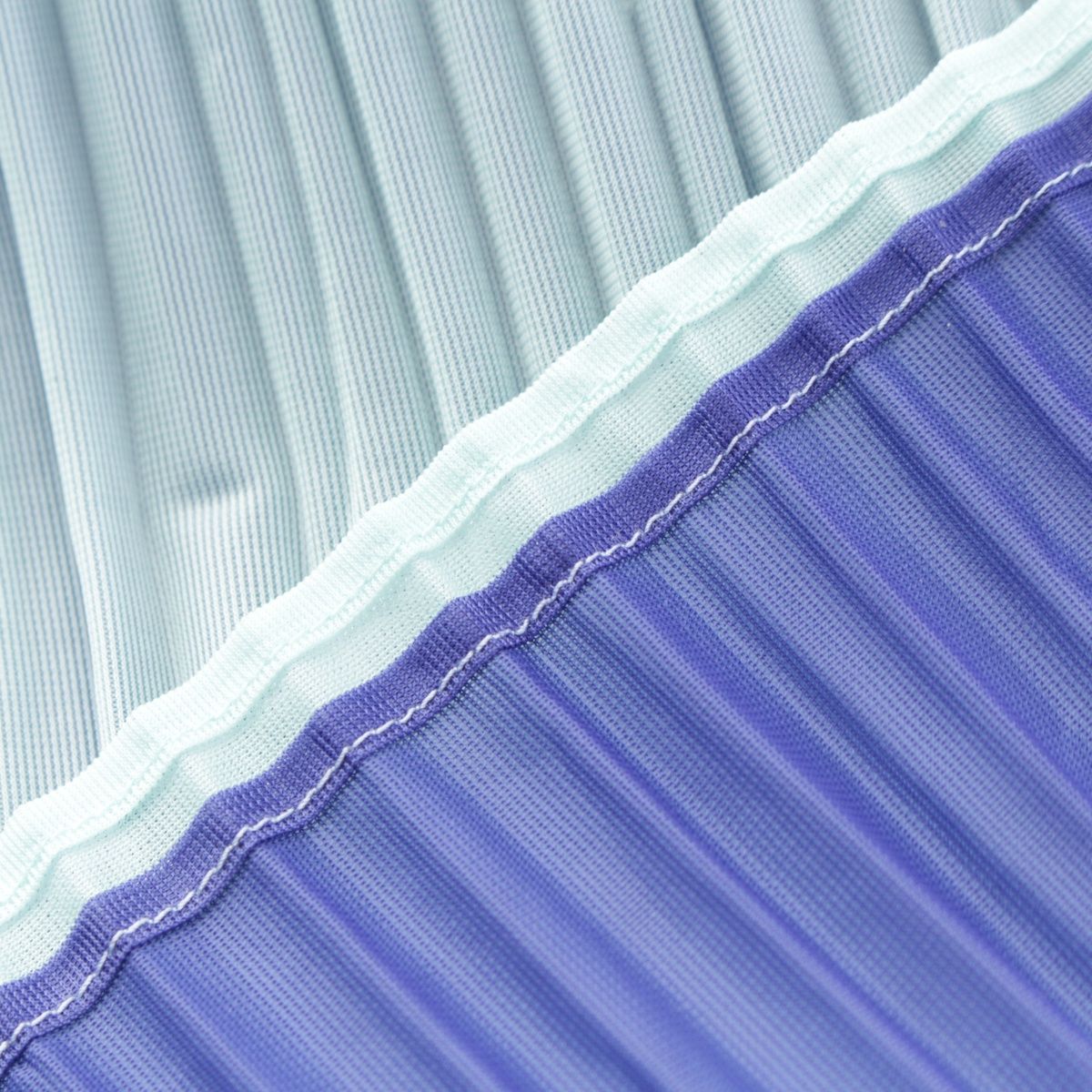 プリーツプリーズ イッセイミヤケ レイヤード ドット柄 ロング  