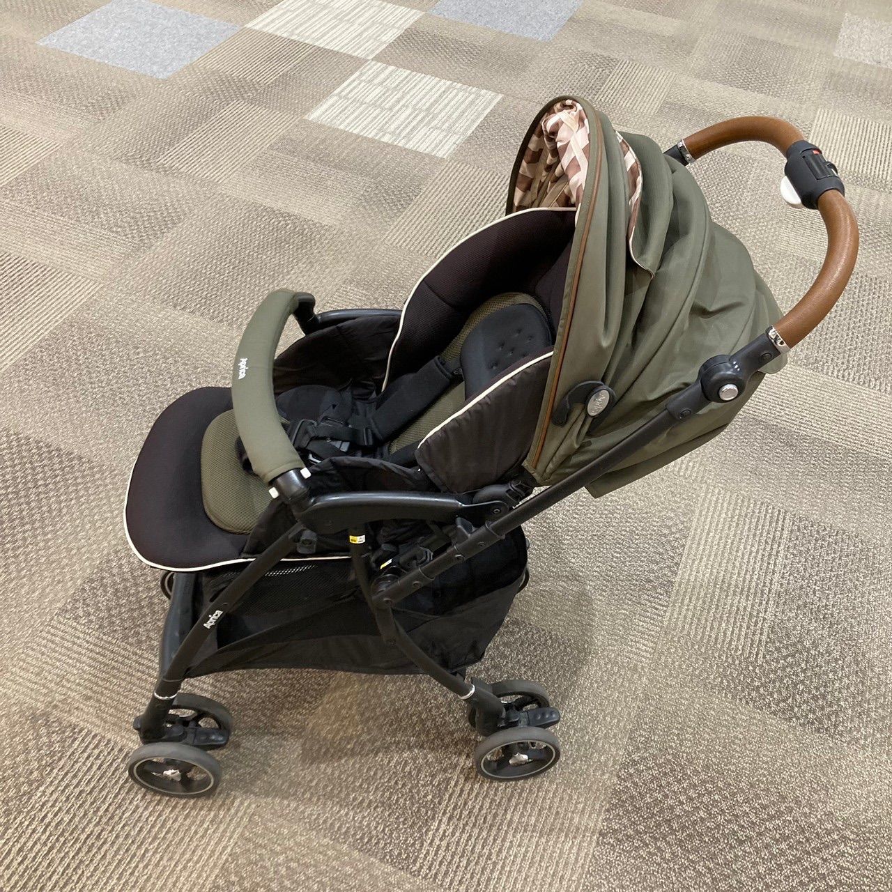 Aprica アップリカ ラクーナビッテクッション 手持ちレザー ベビーカー 