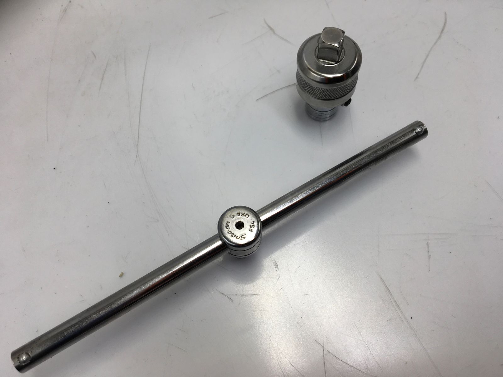 スライデイングTハンドル