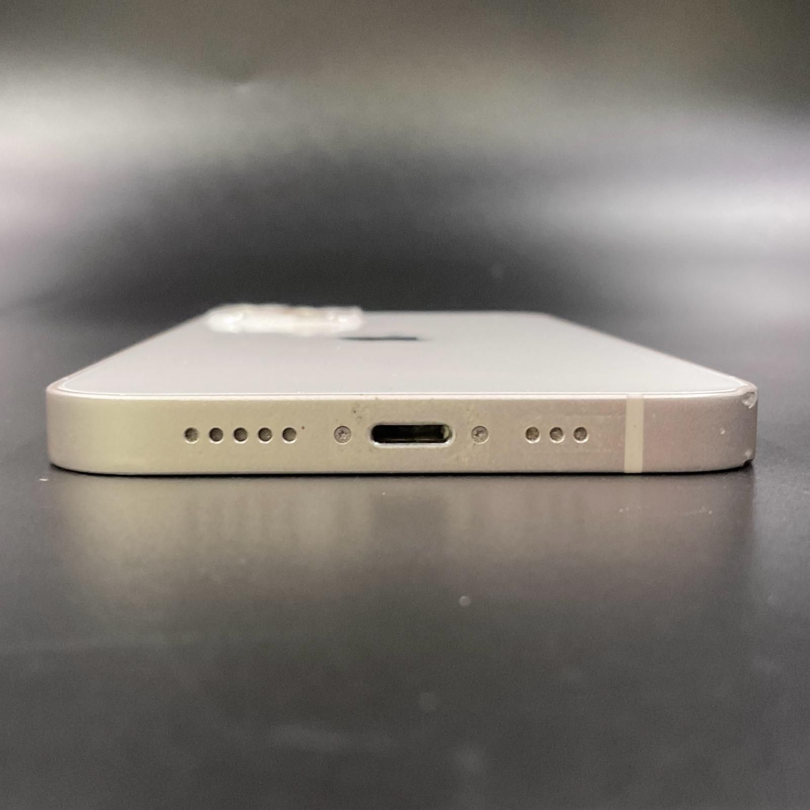iPhone13 256GB 白(スターライト)最大容量78% Amazon | 【整備済み品】 Apple iPhone 13 256GB スターライト