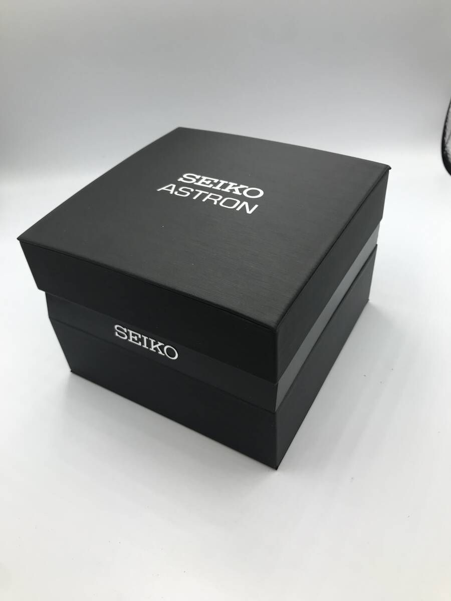 KS-981【フェルディナンド・イトリ】作 天然シェルカメオルース 割引