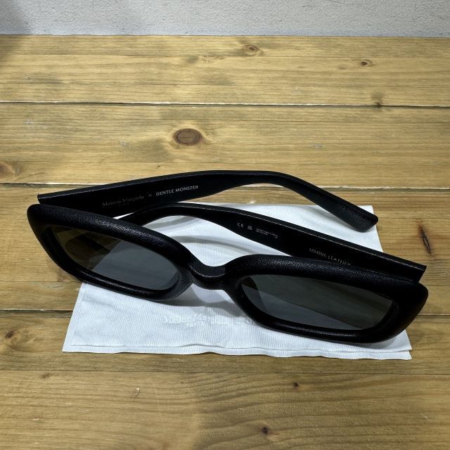 GENTLE MONSTER x Maison Margiela MM106 LEATHER SUNGLASSES BLACK