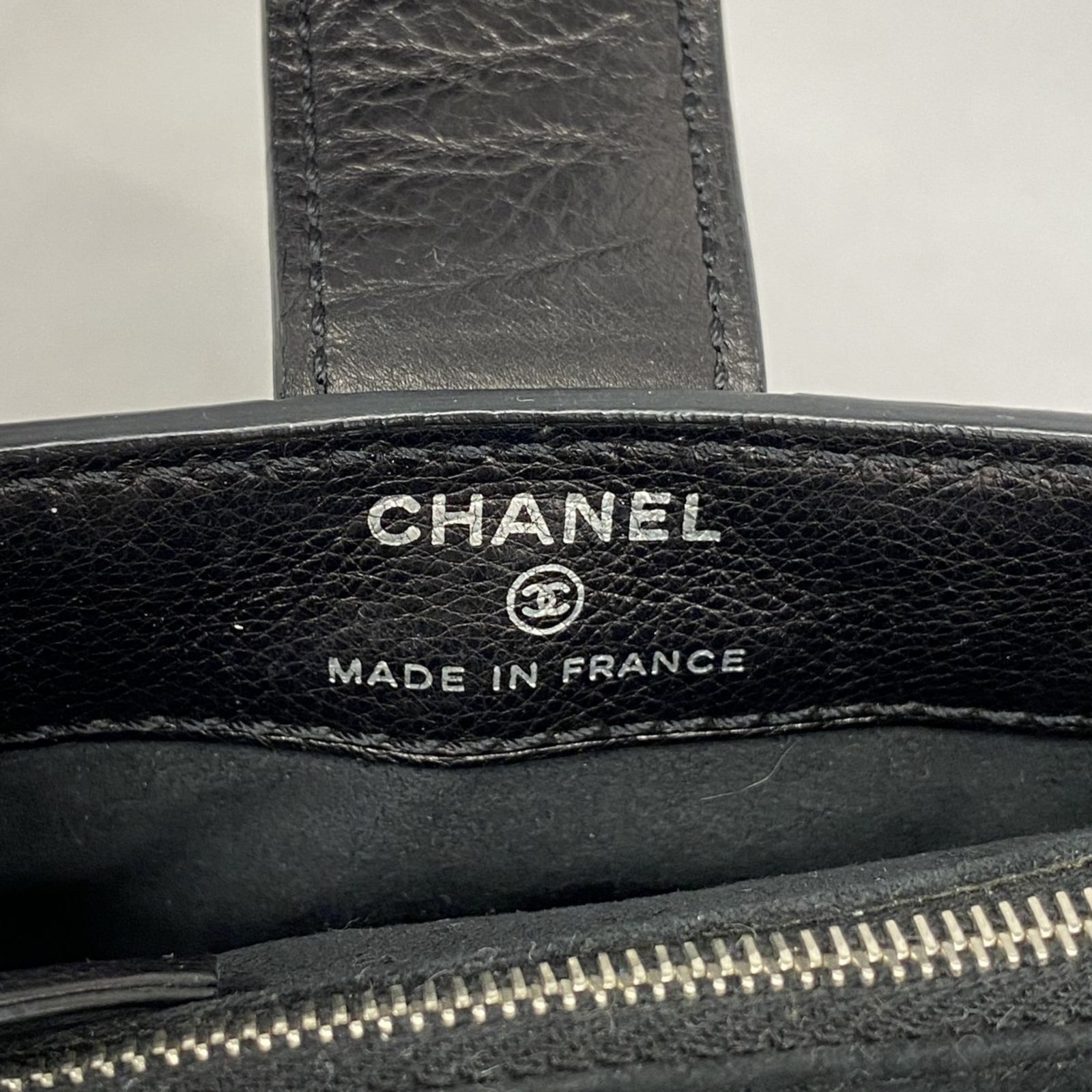 Chanel シャネル