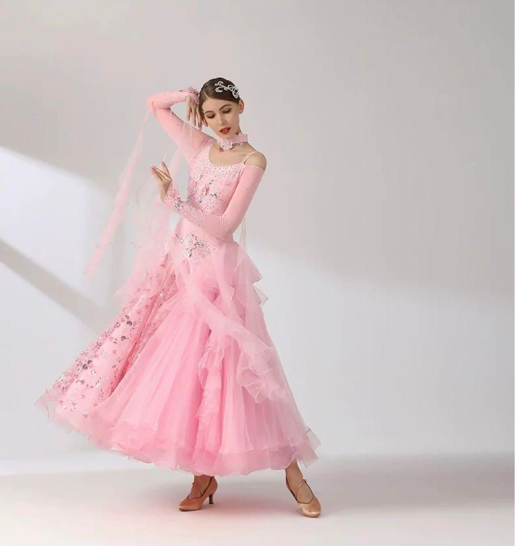 気品あるピンク❤️ストーン付きスタンダードドレス✨発表会・競技会・デモに最適！ 気品あるピンク❤️ストーン付きスタンダードドレス✨発表会・競技会