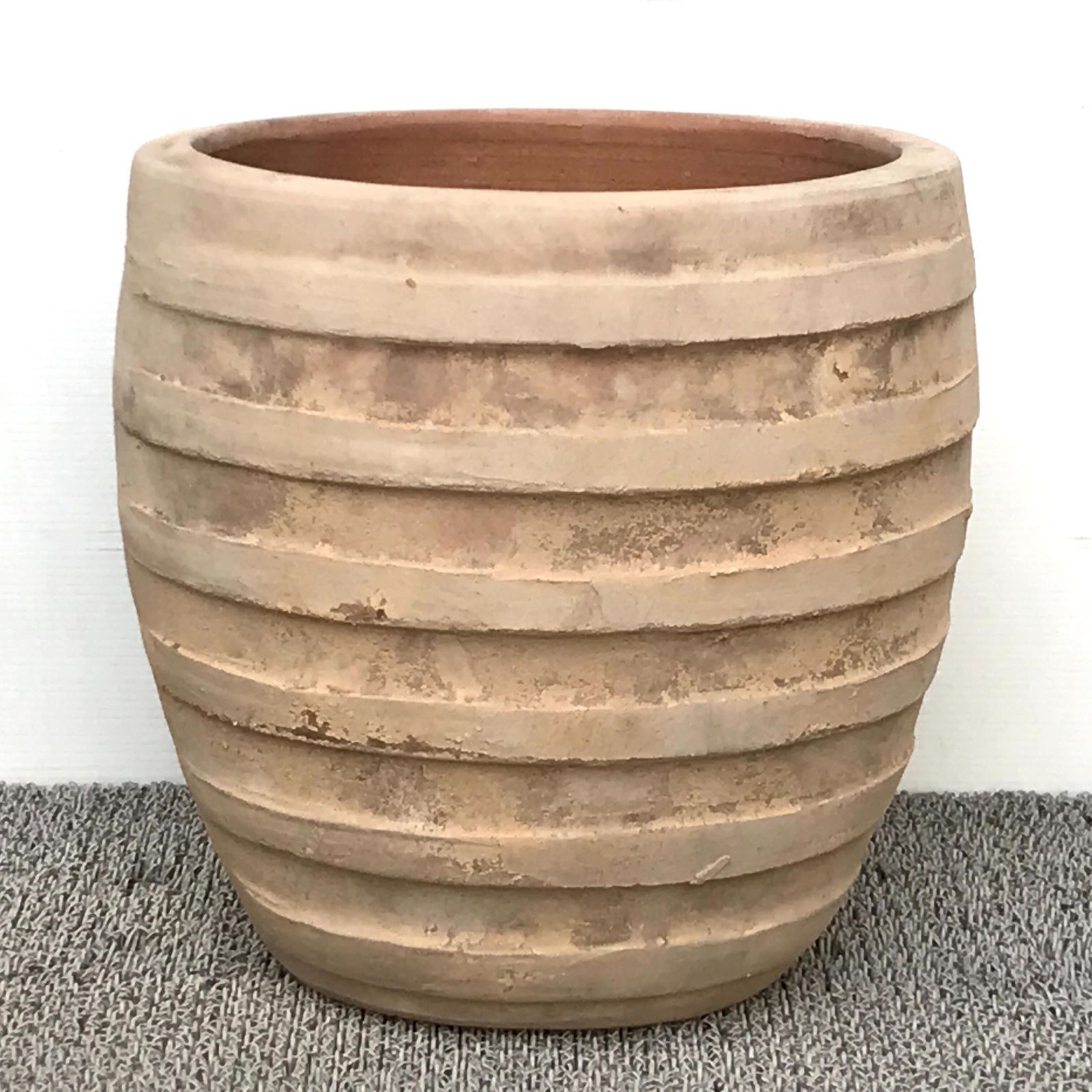 【アンティーク テラコッタ植木鉢】丸型 素焼き 陶器 園芸 観葉植物ガーデニング Amazon.co.jp: イタリア製 植木鉢 アンティークトールポット