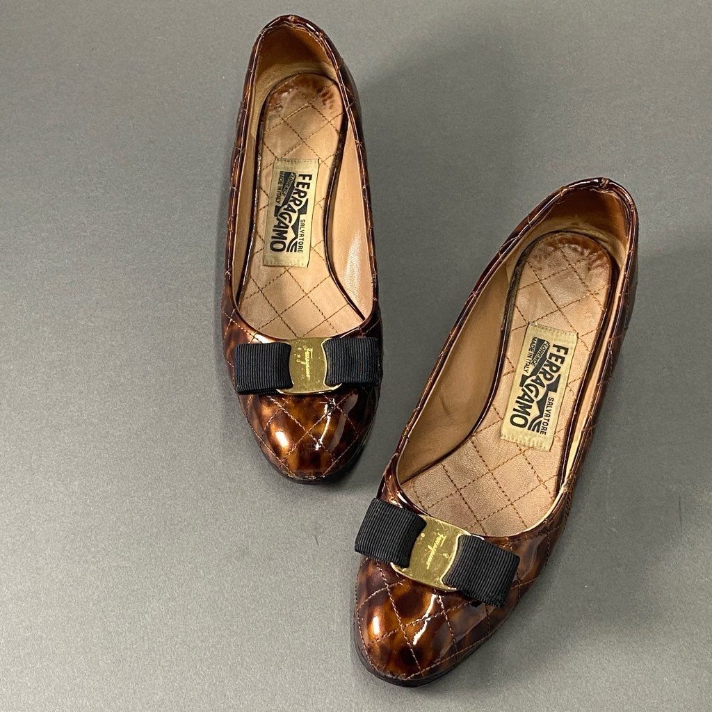 フェラガモ　varaパンプス　レオパード　39 美品 レオパード（ヒョウ柄） FERRAGAMO(フェラガモ) パンプス