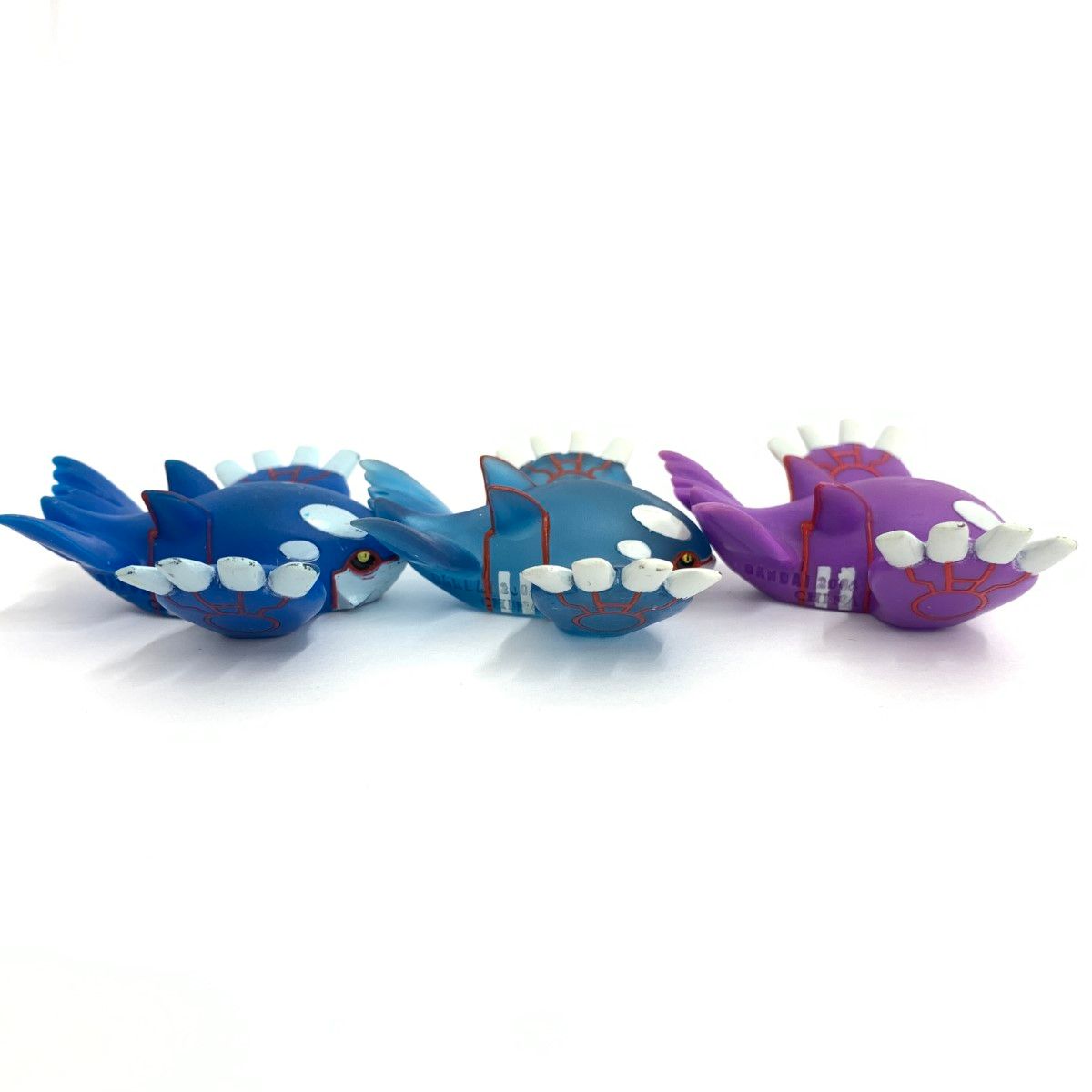 た*し様 特製ポケモンキッズ3体セット色違い当選品　新品未使用品 ポケモンキッズ 色違い 2005 当選品 指人形 - メルカリ
