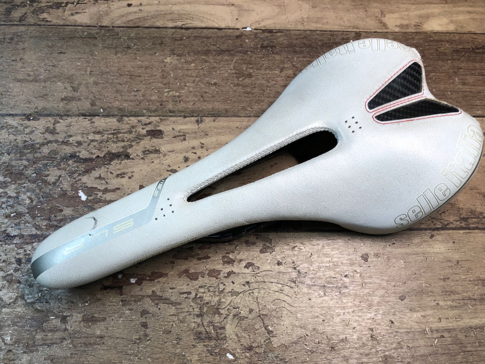 ☆selle ITALIA セライタリア SLR サドル カーボンレール SELLE ITALIA