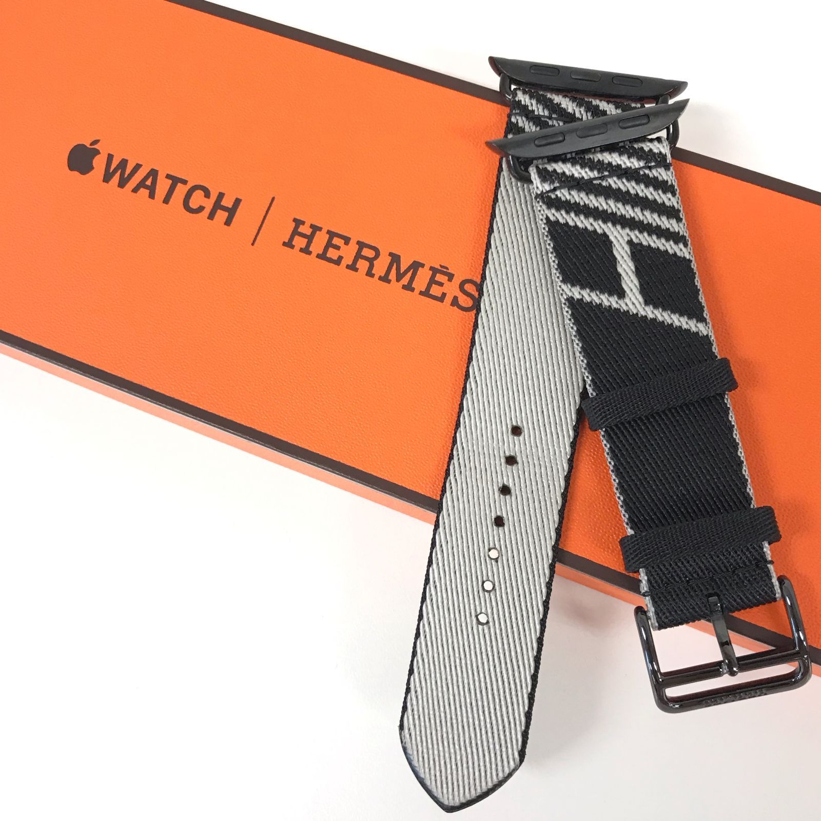 【SAランク】HERMES エルメス Hヴィブラシオン ジャンピング シンプルトゥール Apple Watch用ベルト 44mmケース用 ナイロン ブラック×ブルーサフィール