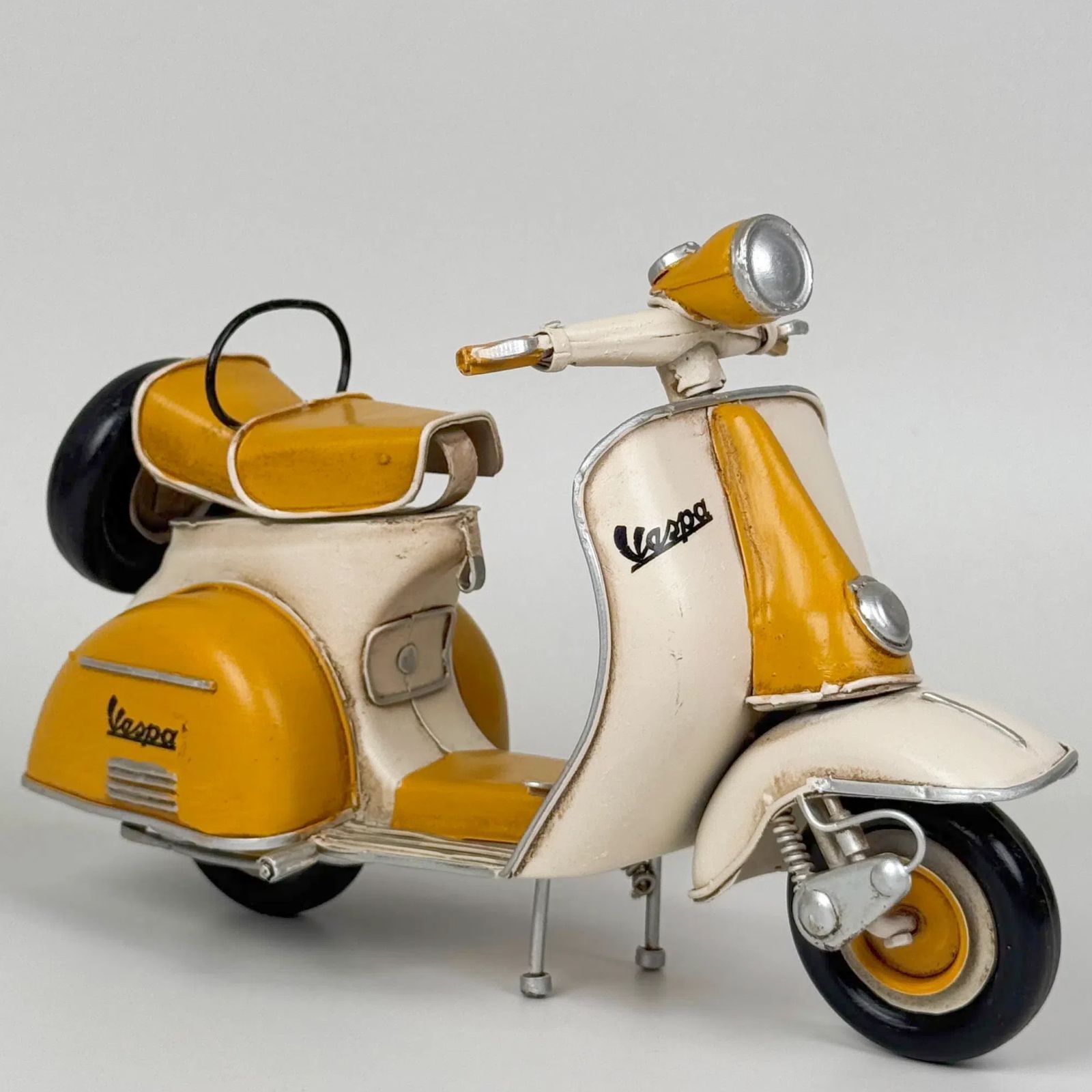 ビンテージ　ベスパ　ブリキ アメリカン レトロ ヴィンテージバイク ブリキおもちゃ バイク