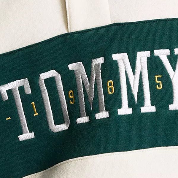 トミーヒルフィガー