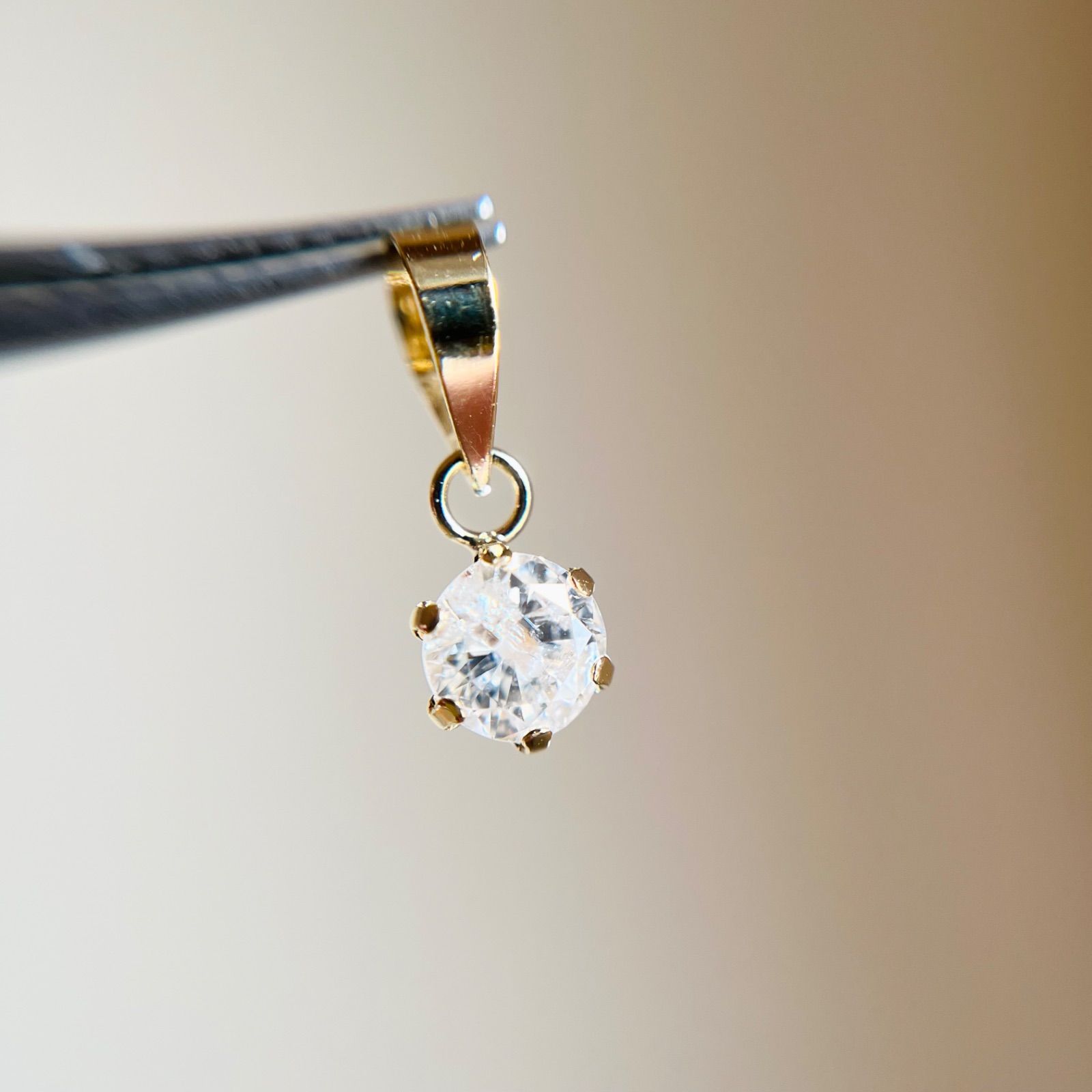 【SALE☆特価☆】K18 天然ダイヤモンド　0.25ctペンダントトップ 3 SALE☆特価☆】K18 天然ダイヤモンド 0.25ctペンダントトップ 3 SALE