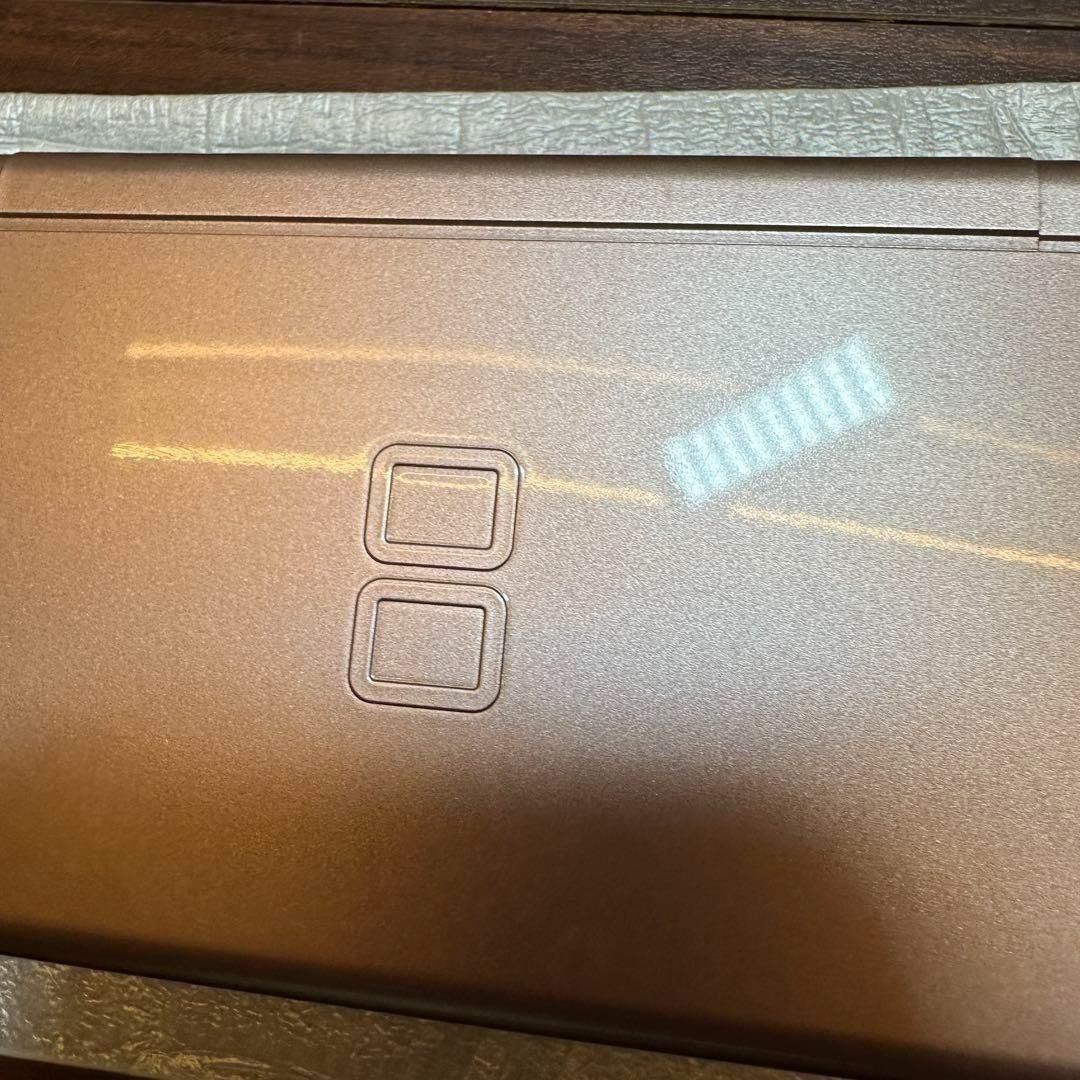 本体 メタリックロゼ