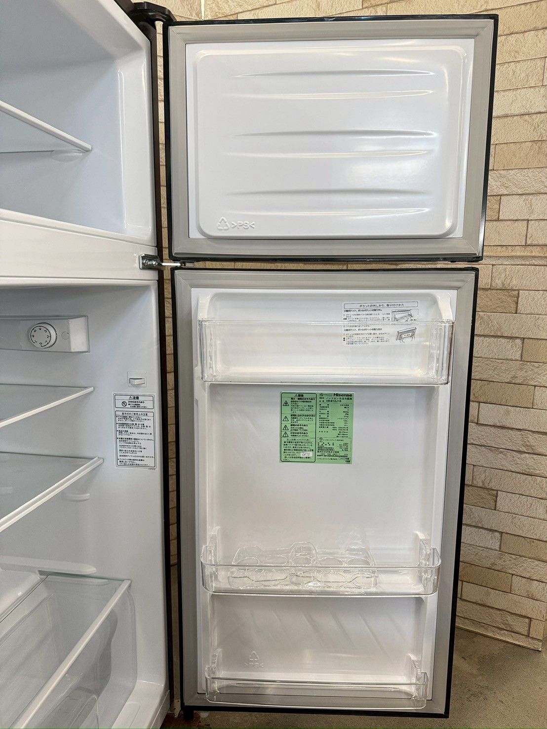 大阪送料無料☆3か月保障付き☆冷蔵庫☆ハイセンス☆2ドア☆2022年☆HR