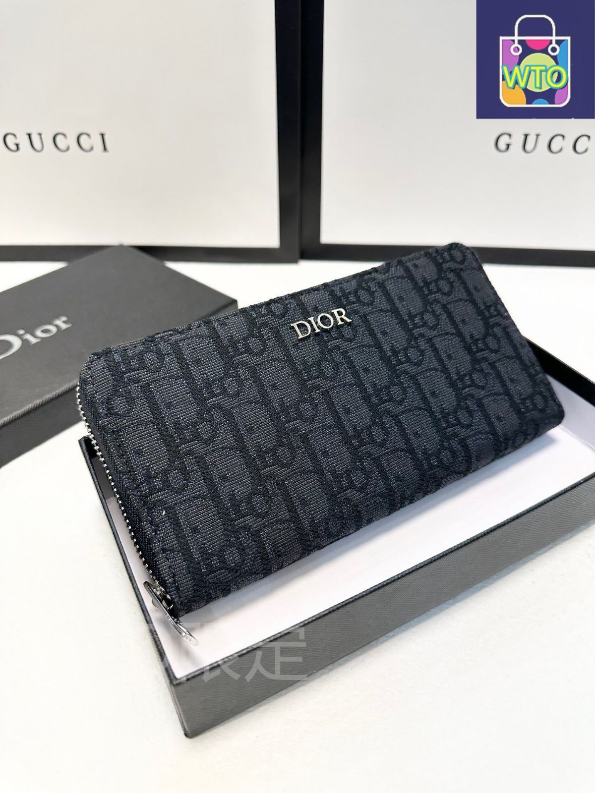 今日 Dior ディオール ショルダーポーチ 表裏頭層牛皮で仕上げ オリジナルボックス付きで男女兼用