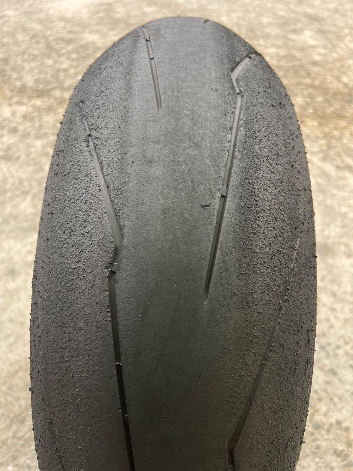 ピレリ スーパーコルサV3 sc1 180/60ZR17 ピレリ ディアブロ スーパーコルサ V3 SC1 180/60ZR17 (バイク用