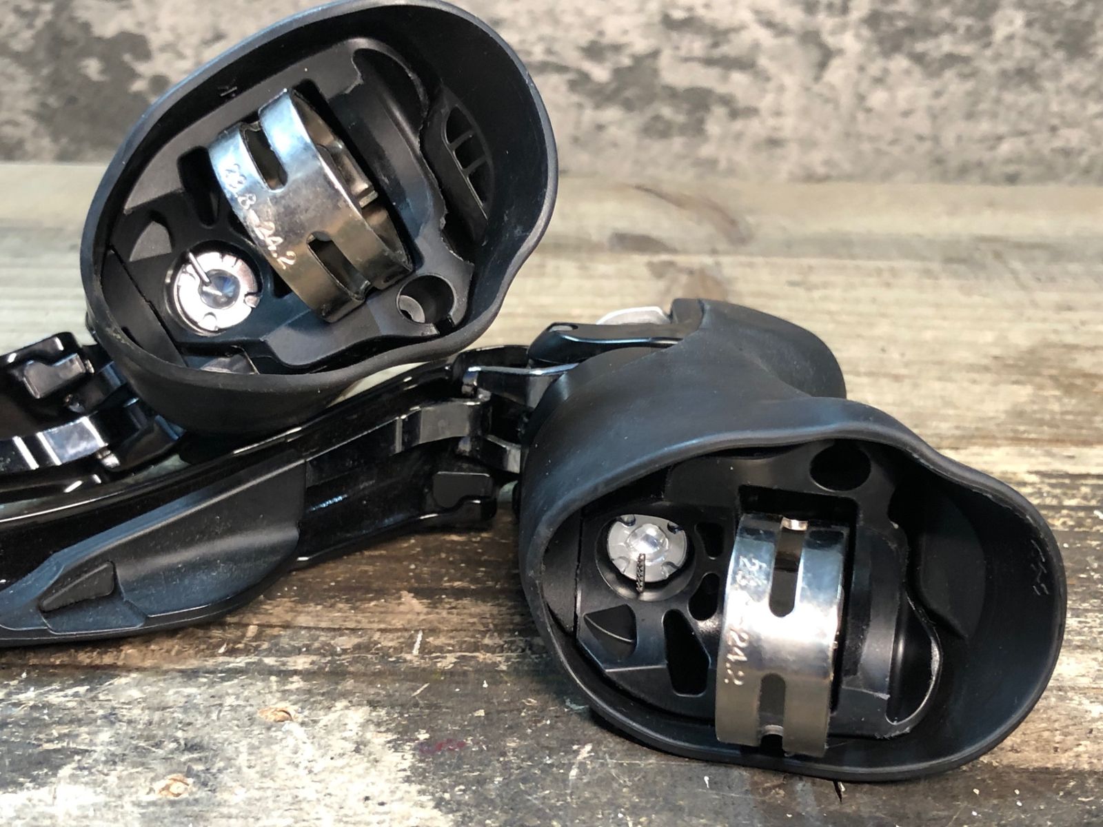 IU858 シマノ SHIMANO 105 ST-5800 STIレバー 左右セット 2x11S