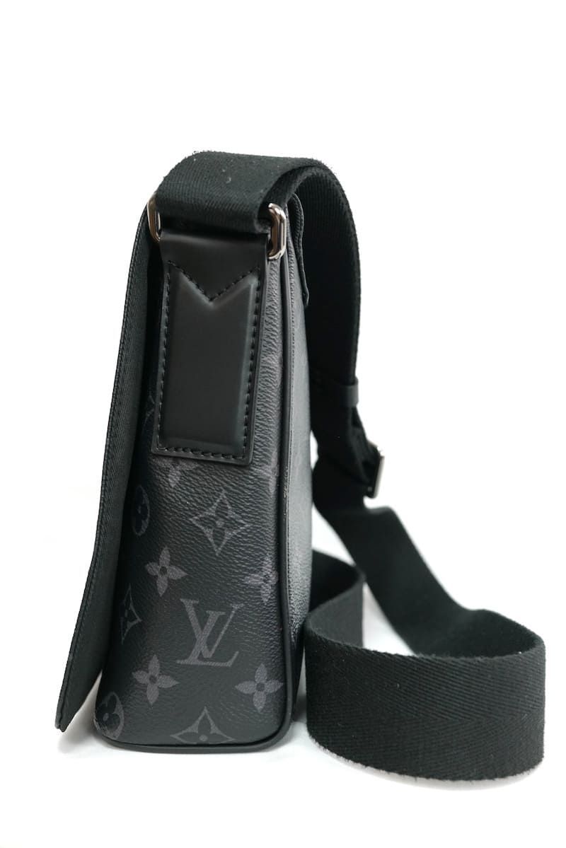 LOUIS VUITTON ルイヴィトン モノグラム エクリプス ディストリクト PM NM　斜め掛けショルダーバッグ　メッセンジャーバッグ　M44000