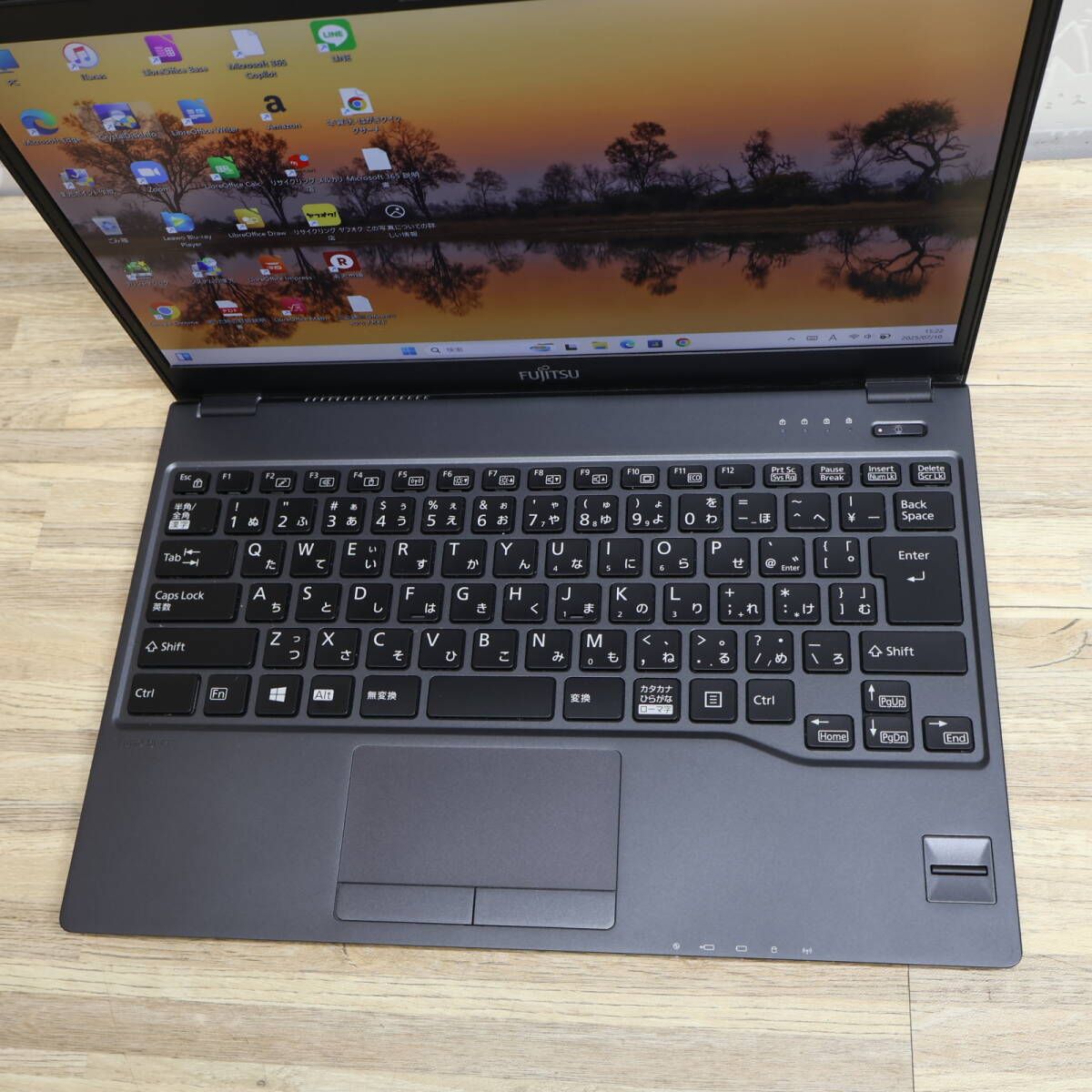 美品 SSD128GB メモリ8GB★FMV 高解像度 Win11 ノートPC5 ☆超美品 新品SSD128GB メモリ8GB☆FMVC07007 Bluetooth 高
