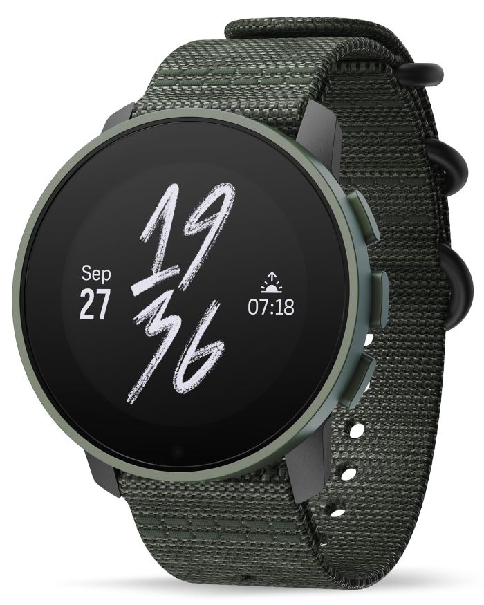 4営業日で発送 スント SUUNTO SUUNTO 9 PEAK PRO FOREST GREEN?薄型 GPSマルチスポーツウォッチ 血中酸素レベル計測 ロングバッテリー フィンランド製